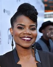 MusicSuiteC's tweet photo. On this last day of #WomenHistoryMonth 💐...
... Saying 'Thank You' to the ladies of #AllmericanHomecoming for giving us a great season!
#NettaWalker #KellyJenrette #CamilleHyde #GeffriMaya #TheCW #entertainment https://t.co/E0dHxHcAqn