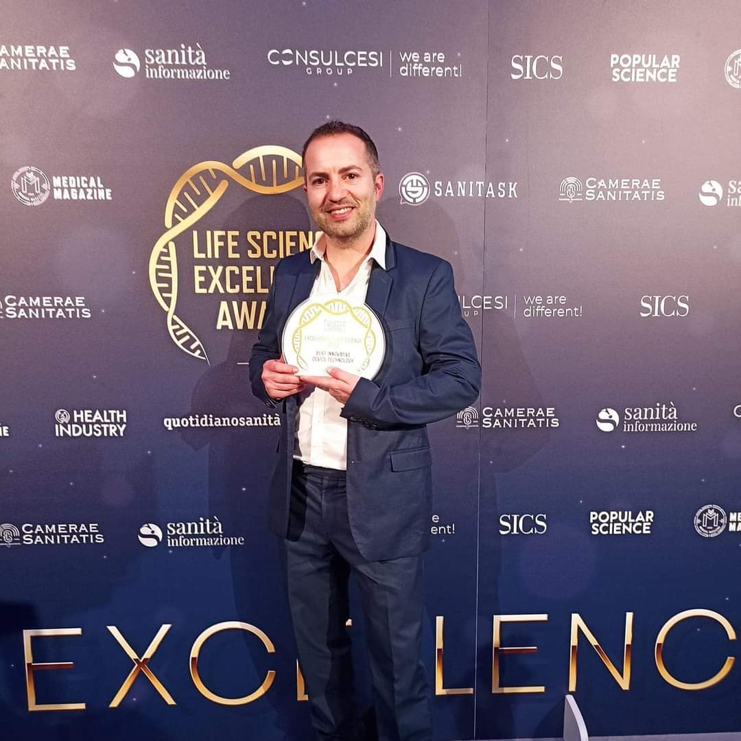 Sergio Occhipinti, ricercatore di Cairo m.tte Savona ha vinto il Life Science Excellence Awards per il dispositivo medico più innovativo
ivg.it/2023/03/il-ric… 
@NibBiotec 
@RegLiguria