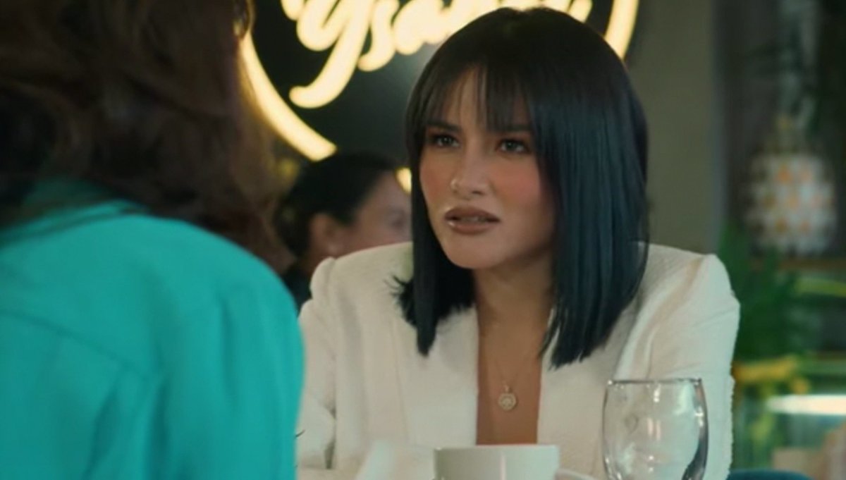 sunnyML22's tweet photo. Daming sinabi ni Felize pero ending yung investments nila Sophie ang target niya 😅
#DLComplicated https://t.co/YFNN0UdFE7