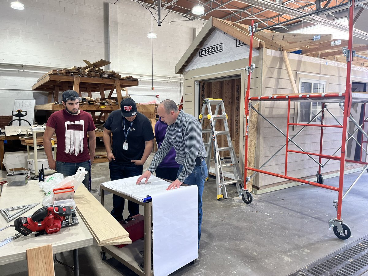 Dusty Ast (Hutton) helping <a href="/AaronHaselwood/">Coach Haselwood</a> students prepare for the electrical portion of Skills USA Competition.