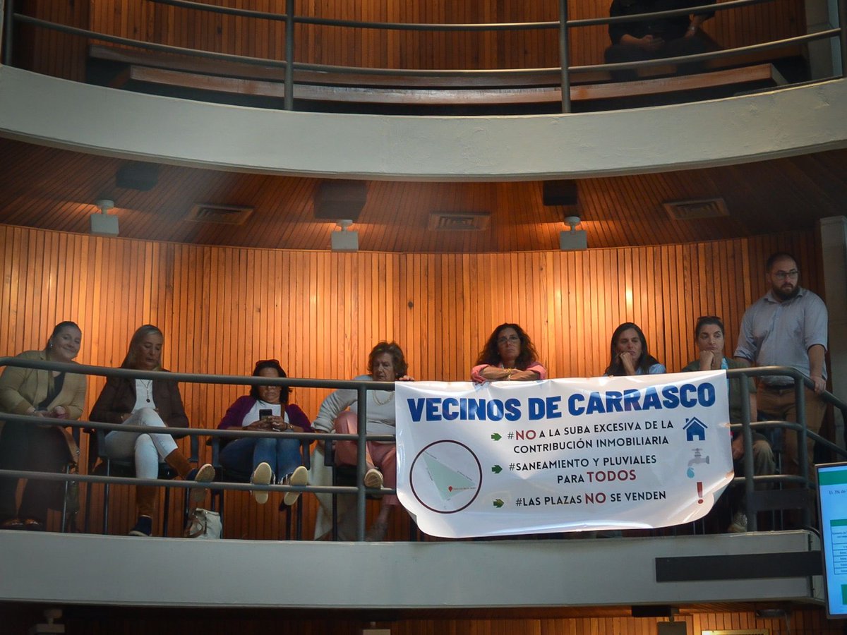 Las autoridades de la <a href="/montevideoIM/">Intendencia de MVD</a> en Llamado a Sala en la Junta Departamental han confesado que el aumento de la Contribución Inmobiliaria en varios padrones ha sido superior al 40 y hasta 50%.

Teníamos razón.