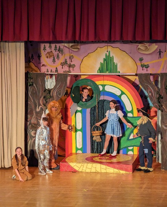 2BReading4Life's tweet photo. Absolutely loved every minute of this performance! Never been more #Proud2bNhpGcp
@NHPRoadSchool @teamhillside @GCPelementary @ManorOaksNHPGCP https://t.co/cfZv8G7oub