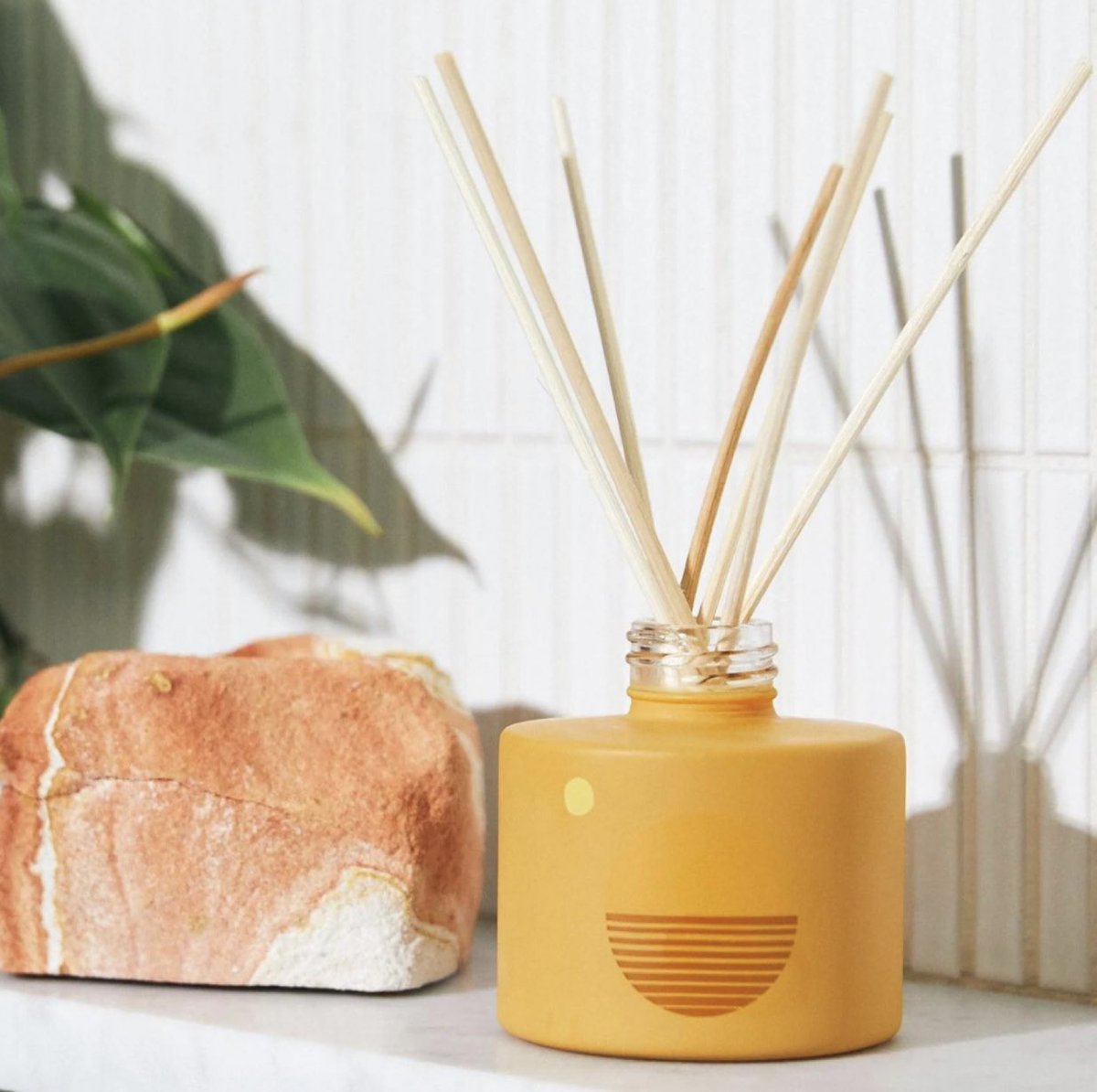 Quality visuals matter in digital marketing and can make all the difference in driving sales and building brand trust. 📸 #productphotography