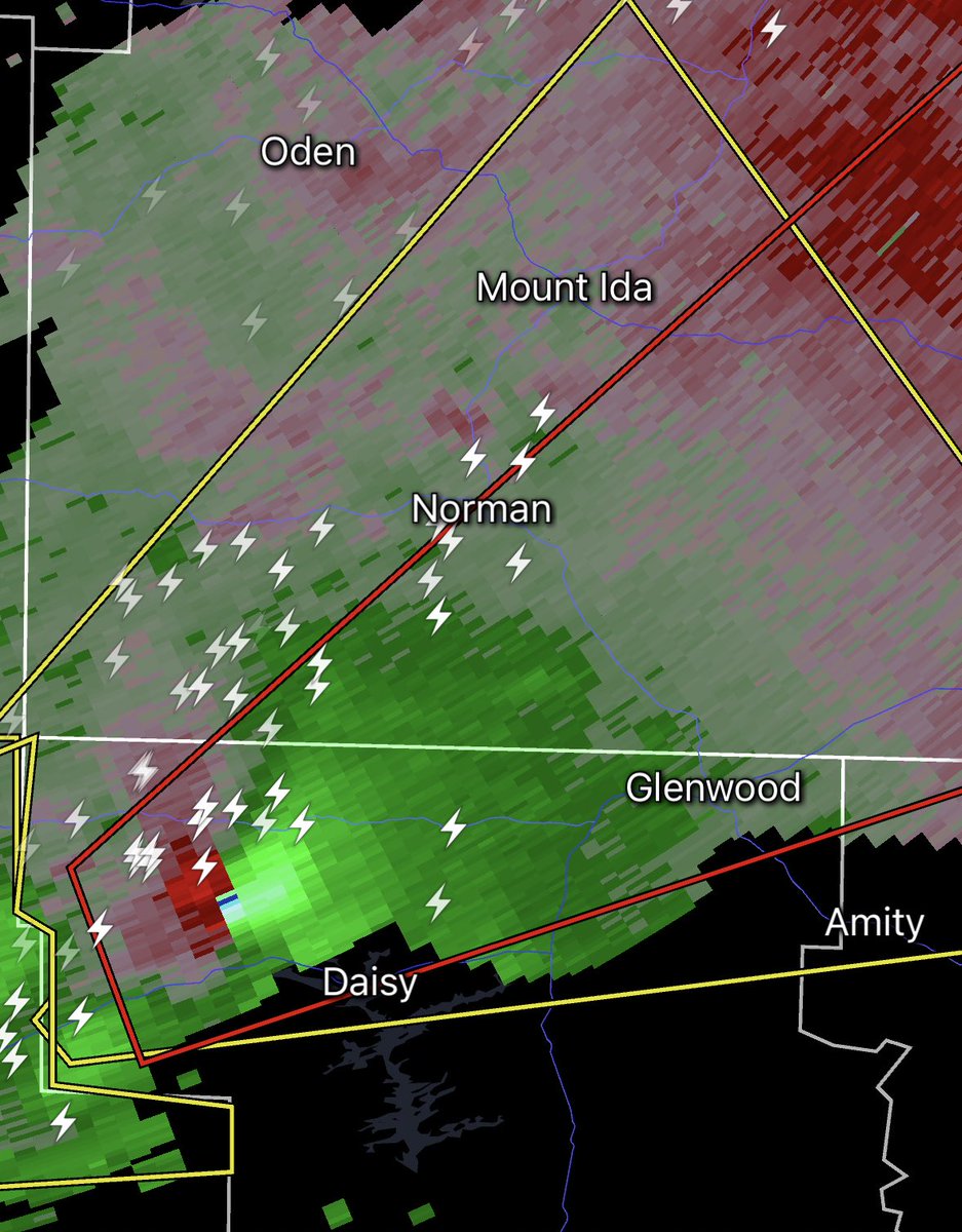 Zachary Hall tweet media