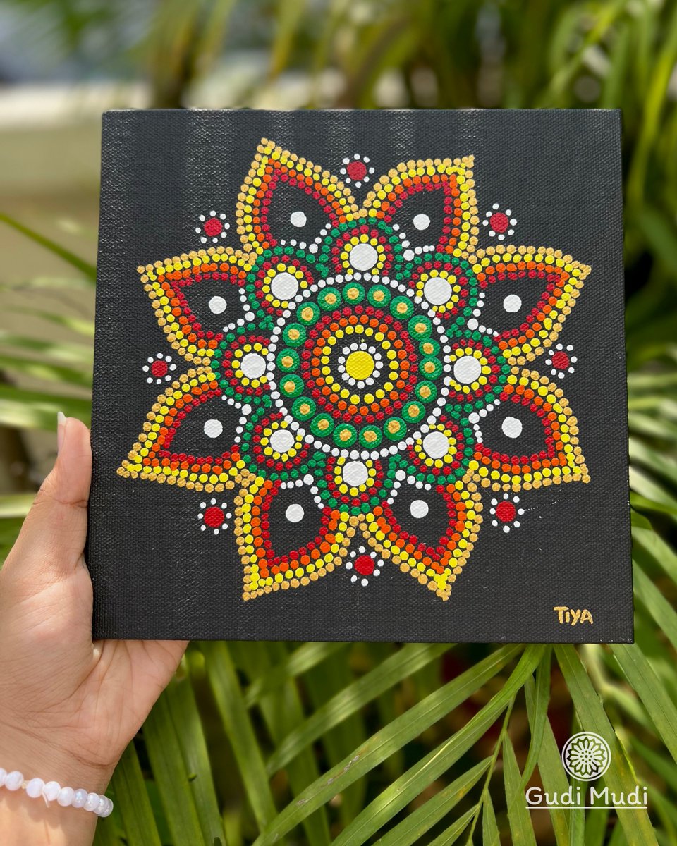 _gudimudi_'s tweet photo. Flower Dot Mandala ✨
on 8*8 inch canvas
Dm to place your order!!
#art #artist #artsy #staedtler #prismacolor #arteza #fabercastell #colourful #artrealistic #artsonfacebook #artoftheday #artwork #artistic #selftaughtartist #realism #artshare #artyfeatures #artworkfeatures https://t.co/C0yF2kdcDq
