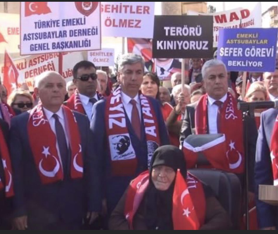 MKCRN (@mustafakcrn) on Twitter photo #HedefTazminat
Azgın denizlerin yürekli Denizci Astsubayları, Dosta güven düşmana korku salan yerlerin aslanı, göklerin kartalı Havacı Astsubaylar tazminatı sonuna kadar hak ediyor.
<a href="/tcbestepe/">T.C. Cumhurbaşkanlığı</a>
<a href="/kilicdarogluk/">Kemal Kılıçdaroğlu</a>
<a href="/meral_aksener/">Meral Akşener</a>
<a href="/mustafaelitas/">Mustafa Elitaş</a>
<a href="/celebimehmeta/">Mehmet Ali Çelebi</a>
@yilmaz_ismet58 #HedefTazminat
Azgın denizlerin yürekli Denizci Astsubayları, Dosta güven düşmana korku salan yerlerin aslanı, göklerin kartalı Havacı Astsubaylar tazminatı sonuna kadar hak ediyor.
<a href="/tcbestepe/">T.C. Cumhurbaşkanlığı</a>
<a href="/kilicdarogluk/">Kemal Kılıçdaroğlu</a>
<a href="/meral_aksener/">Meral Akşener</a>
<a href="/mustafaelitas/">Mustafa Elitaş</a>
<a href="/celebimehmeta/">Mehmet Ali Çelebi</a>
@yilmaz_ismet58