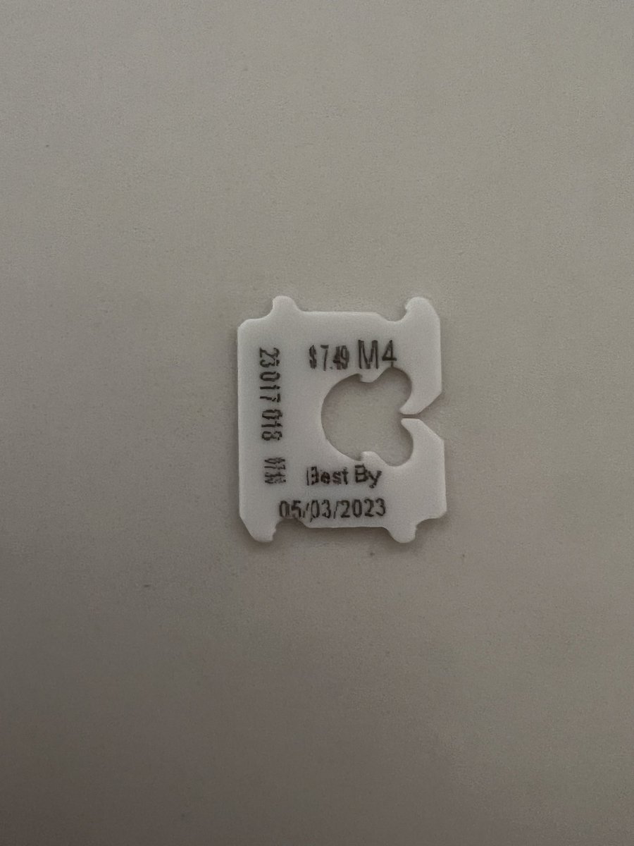 taysocrayy's tweet photo. Evidence of money lost &amp; production date with expiration lies 🥲 https://t.co/nVvtaxA8RL