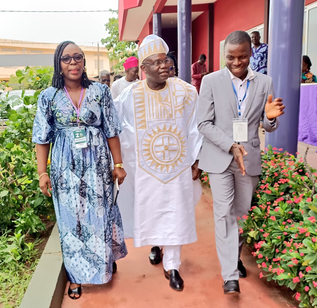 MediapartBenin's tweet photo. la présentation des nouveaux membres de la présidence du WENIB... sont au programme du 2ème Forum Women's Energy Network In Bénin, une initiative louable qui révèle les potentialités des femmes dans le secteur de l'énergie à travers notamment la jeunesse.

#MediapartBénin https://t.co/nD2w7k1DSu