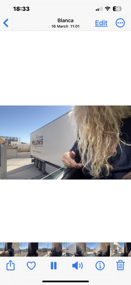 SherralinB's tweet photo. Long Distance Lorry Diaries new video out. 
#womenintrucking 
#womenintransport 
#girltorque #thisgirlcan 
#TruckDriver #rhanews 

https://t.co/VfhsArgSOD https://t.co/pV4GRrTHZe