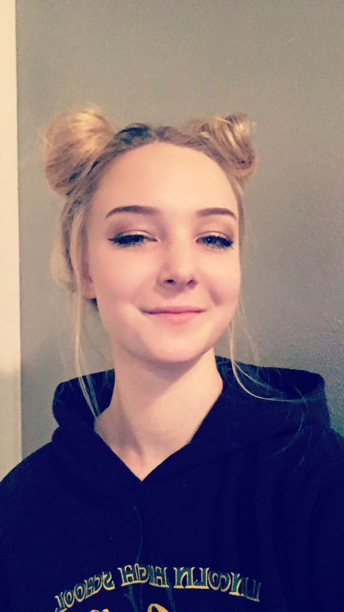 sneesnaw on Twitter "6 years ago vs now… 😳 What do you guys think?"