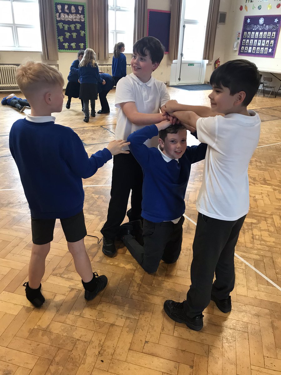 Our Y4s have really loved our drama sessions this half term with <a href="/pavlabing/">Pavla Beier🇪🇺🇬🇧🇩🇪🏴󠁧󠁢󠁷󠁬󠁳󠁿🏴‍☠️</a> for Creative Classrooms with <a href="/we_aredarts/">darts</a>. So much imagination, confidence &amp; fun in abundance! Thank you! <a href="/RichmondHillPA/">Richmond Hill PA</a> <a href="/TheRoseLearning/">Rose Learning Trust</a>