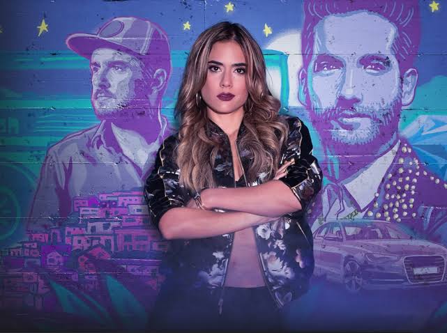 BlogMidiaNaMira's tweet image. OUTRO REMAKE DE LA REINA DEL FLOW!
Depois da mexicana #LaReinaSoyYo, a trama pode ter outra versão, dessa vez protagonizada por ninguém menos que Becky G. A trama titulada #QueenOfFlow estaria sendo desenvolvida pela Universal Televisión y Westbrook Studios para o fim do ano. +