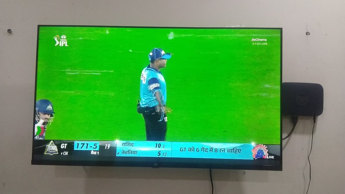 ए भइया जियवा धक धक करअताााा..🤣भोजपुरी कमेंट्री माहौल बना देले बा..

#IPLonJioCinema 
#IPL2023