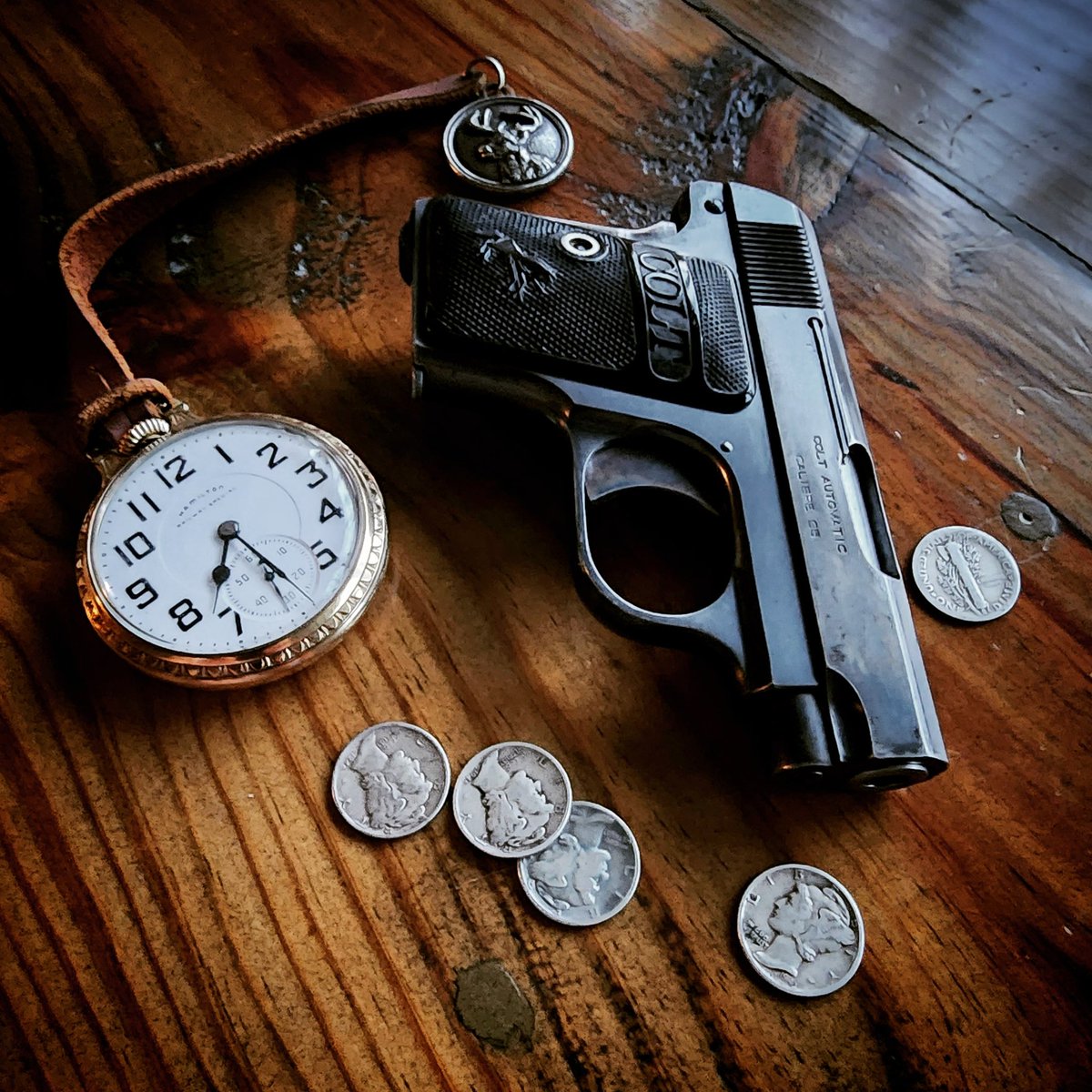 gunsnwatches's tweet photo. Vintage pocket dump!
#colt1908 #coltvestpocket #1908vestpocket #25acp #25auto #hamilton992b #hamiltonpocketwatch #mercurydime #silvercoins #constitutionalsilver #stackingsilver #brownellsinc #brownells #brand_hashtag #edc #vintage #retro #antique #oldschool #oldschoolcool https://t.co/g4Vt61n7J7