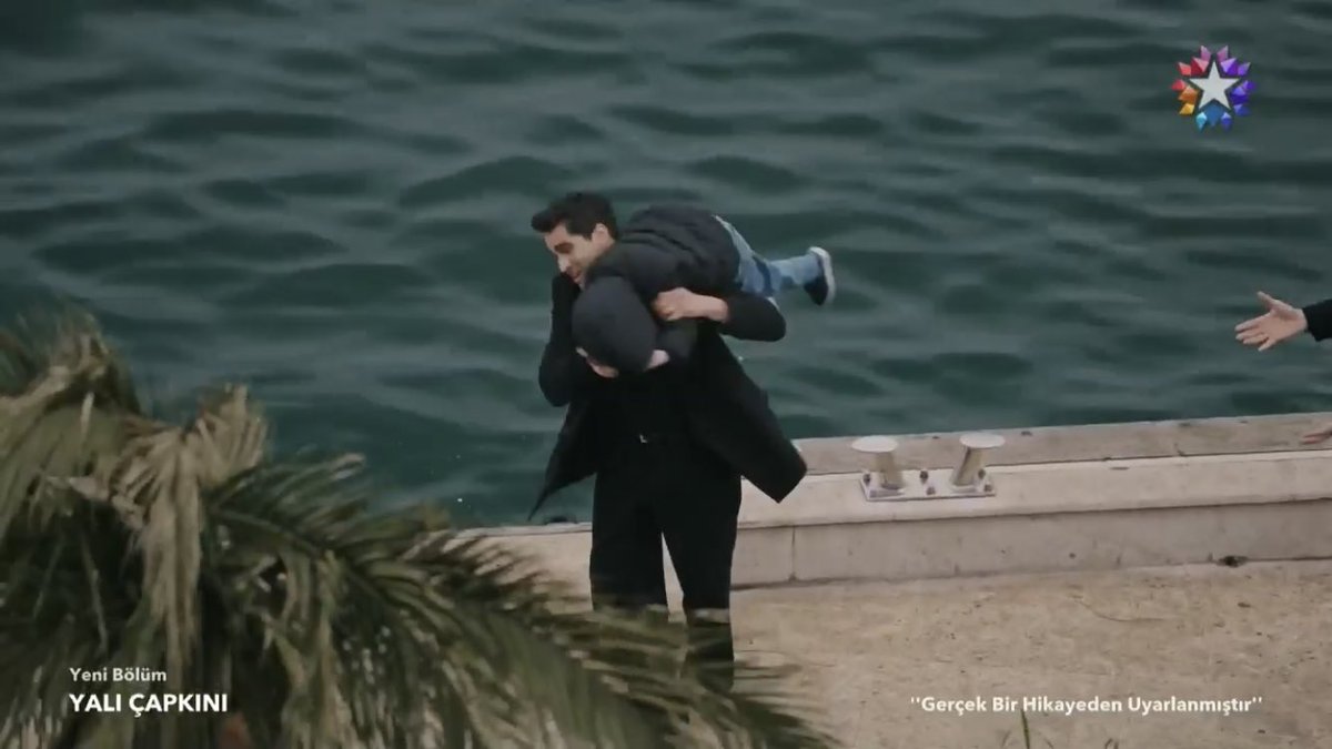 MuzikveTV's tweet photo. Var bir hayalimiz. 😍

#YalıÇapkını #SeyFer https://t.co/dlcFpGKmBY