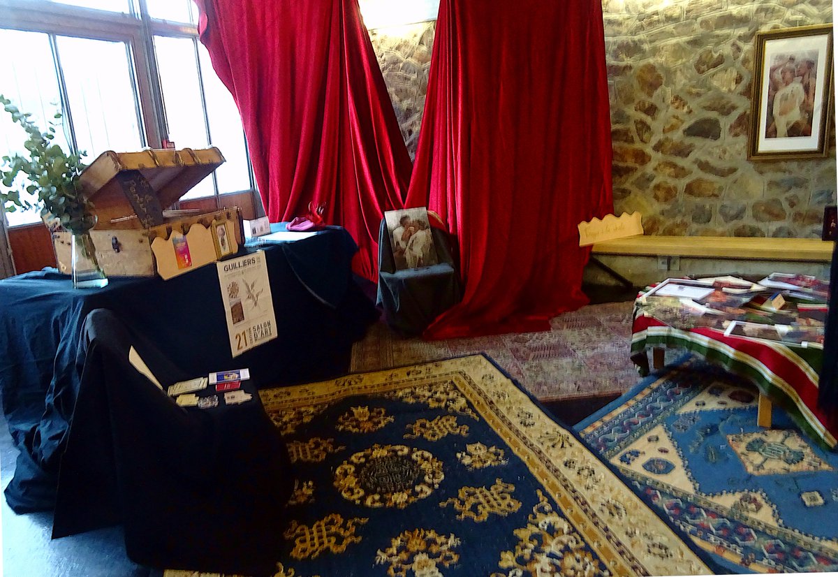 curiouscat1blog's tweet photo. #Art Plus que 2 jours pour découvrir l'#expo #photos de #MorganeChampagne (@_cachampagne ) à la #Cale2créateurs de #Nantes : https://t.co/8ojHeKNHTb. Une performance #onirique d'une singulière poétique et une #artiste qui sait partager sa #passion et expliquer ses oeuvres. 🙏😻 https://t.co/W1qdt5e1BT