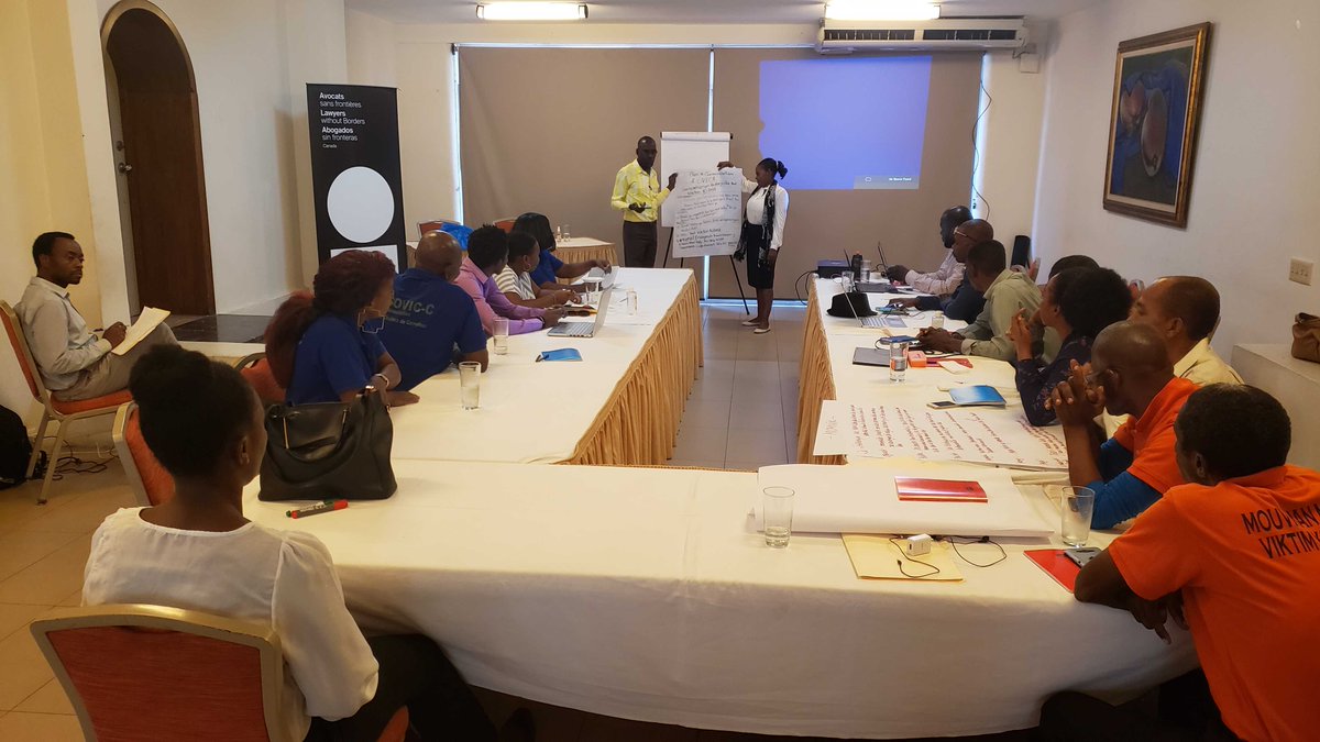 ASFCanada's tweet photo. Nos partenaires @ovichaiti, @AssoviccH et @AyitiMomvik renforcent leurs capacités en plaidoyer et en communication afin d'élever leurs voix plus efficacement en faveur des droits des victimes du #choléra en #Haïti.

La maladie n'a pas dit son dernier mot, les victimes non plus. https://t.co/bcvLvJuq9w