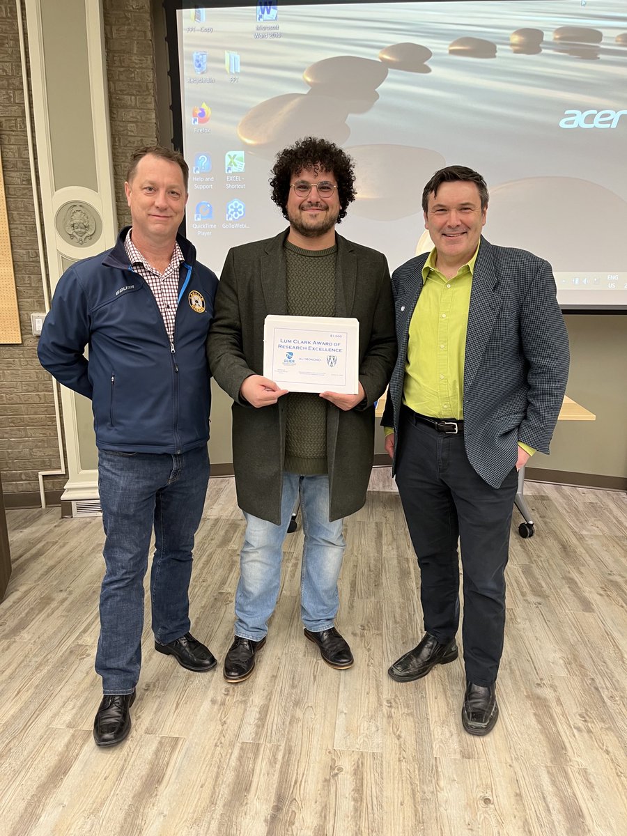 So proud of ⁦<a href="/Imokaydad/">Ali Mokdad</a>⁩ for winning the ⁦⁦<a href="/GLIERUWINDSOR/">GLIER at UWindsor</a>⁩ Lum Clark PhD Award - an award adjudicated by grad student peers based on research contributions and leadership