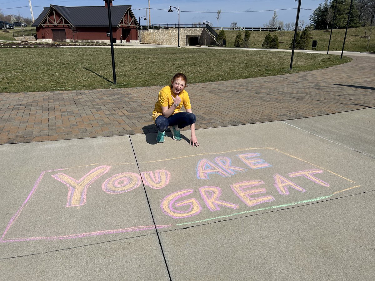 PrinOutdoorEd's tweet photo. Some of the 7th graders @PrincipiaSchool showed gratitude for all that they've received in their lives by giving to a park in the form of leaving inspirational messages for passers-by using chalk. 

#handsonlearning
#outdooreducation
#outdoorlearning
#servicelearning https://t.co/LkrkdFfClo