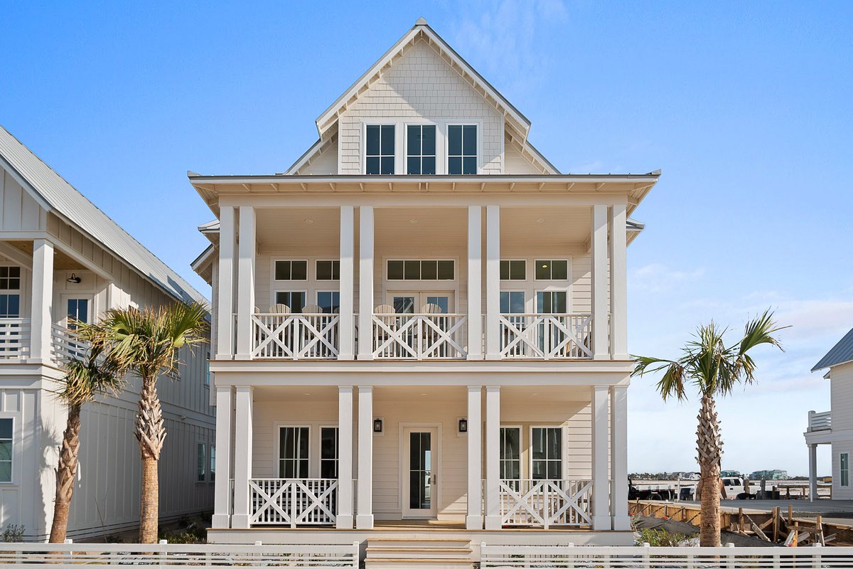 VIICustomHomes's tweet photo. From the colors of the sea to the textures of the shore, every detail in coastal custom homes is inspired by the beauty of the seaside.

Let us bring that same coastal charm to your dream home.

Contact Seven Custom Homes today to start planning your own beachfront oasis. https://t.co/g0klG9fXcR