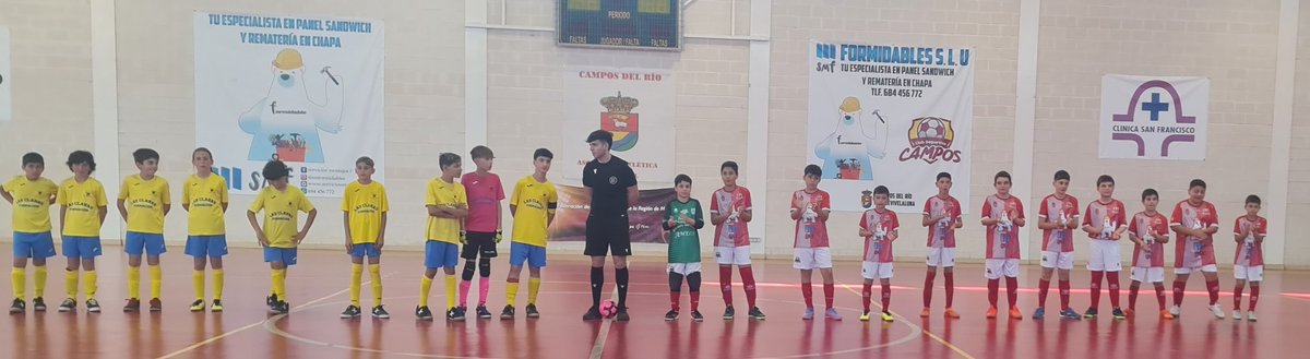 Cdcampos2's tweet photo. Empate del equipo alevin 4 a 4 el pasado miércoles en la jornada adelantada que disputaron los nuestros como locales ante Las Claras fs. Seguimos sumando experiencias y disfrutando de la ⚽️⚽️💪💪. @Ayto_Campos @IvnPrezCalixto1 @muleo1 https://t.co/h32L72BcYY