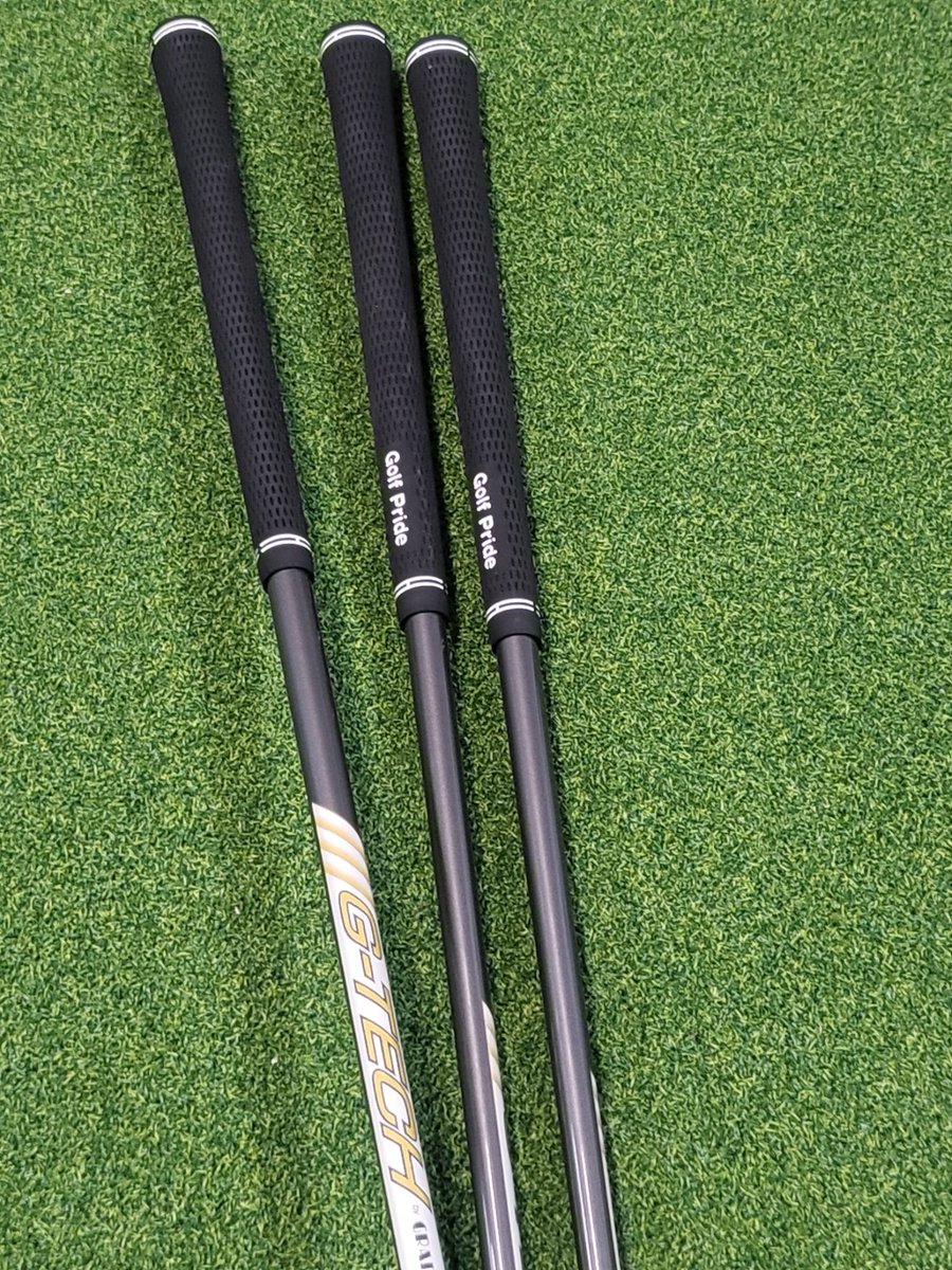 TopGunGolfFL's tweet image. Another happy customer heading out to the course with his new @SrixonGolf ZX MKII 3 Wood, 3 Hybrid and 5 Hybrid outfitted wtih #graphitedesignshafts
GTech Shafts and @golfpridegrips  Tour Velvet 60R Grips
#srixon #graphitedesign
#golfpride
#customfitting
#Golf #golfclubs