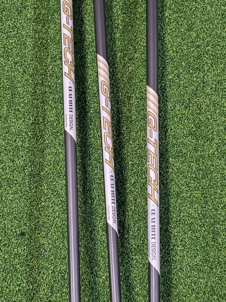 TopGunGolfFL's tweet image. Another happy customer heading out to the course with his new @SrixonGolf ZX MKII 3 Wood, 3 Hybrid and 5 Hybrid outfitted wtih #graphitedesignshafts
GTech Shafts and @golfpridegrips  Tour Velvet 60R Grips
#srixon #graphitedesign
#golfpride
#customfitting
#Golf #golfclubs
