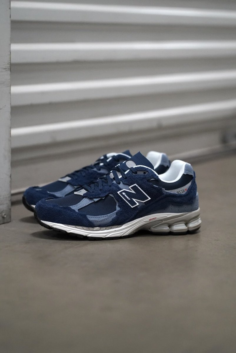 NEO_Pasadena's tweet photo. New Balance 2002R Refined Future Pack available in-store today (3/31). https://t.co/7tO9224909