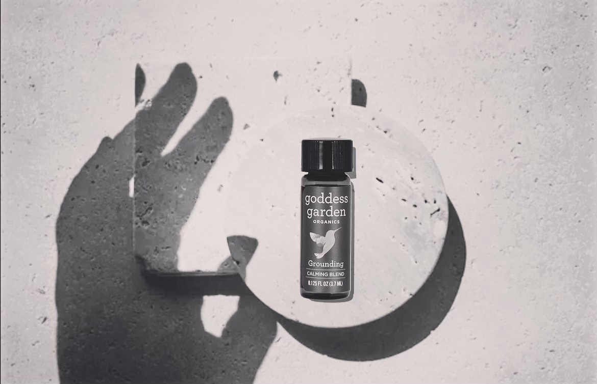 #Grounding: the art of staying connected amid the calm as well as the chaos. It's a daily practice—and one that's both physical and mental.

When it comes to mentally grounding, we've formulated the perfect go-to. Add Grounding Blend to your daily routine: goddessgarden.com/product/ground…