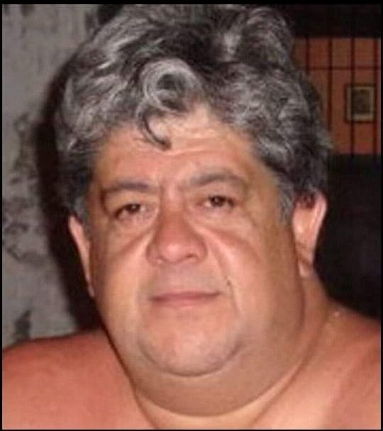 Buenas, quiero alertar a todas las madres y padres de dolores. En nuestra ciudad hay una persona muy conocida ESTEBAN SOSA (PATO SOSA) ,ES UN PEDOFILO y ABUSADOR DE MENORES y recien ahora se animaron a denunciar a este tipo que manoseaba y +