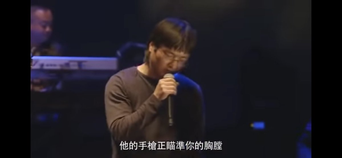 hai53407745's tweet photo. 逼哥，其实就一个人，乱糟糟的谁又能保持理智呢 https://t.co/8a55G8Nni3