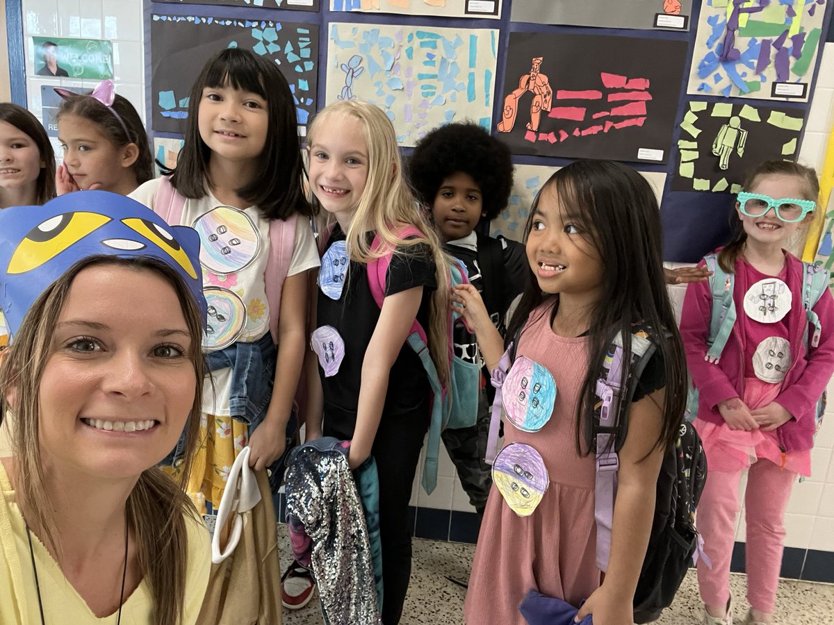 Mrs. Lauren Veator tweet media