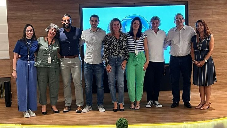 falamaisonline's tweet photo. Projetos especiais da TV Pajuçara são apresentados ao comercial da Record TV.
https://t.co/inn7TzUHbC

#TVPajuçara #PSCOM #RecordTV #FalaMaisOnline https://t.co/1UE7RjSpTw