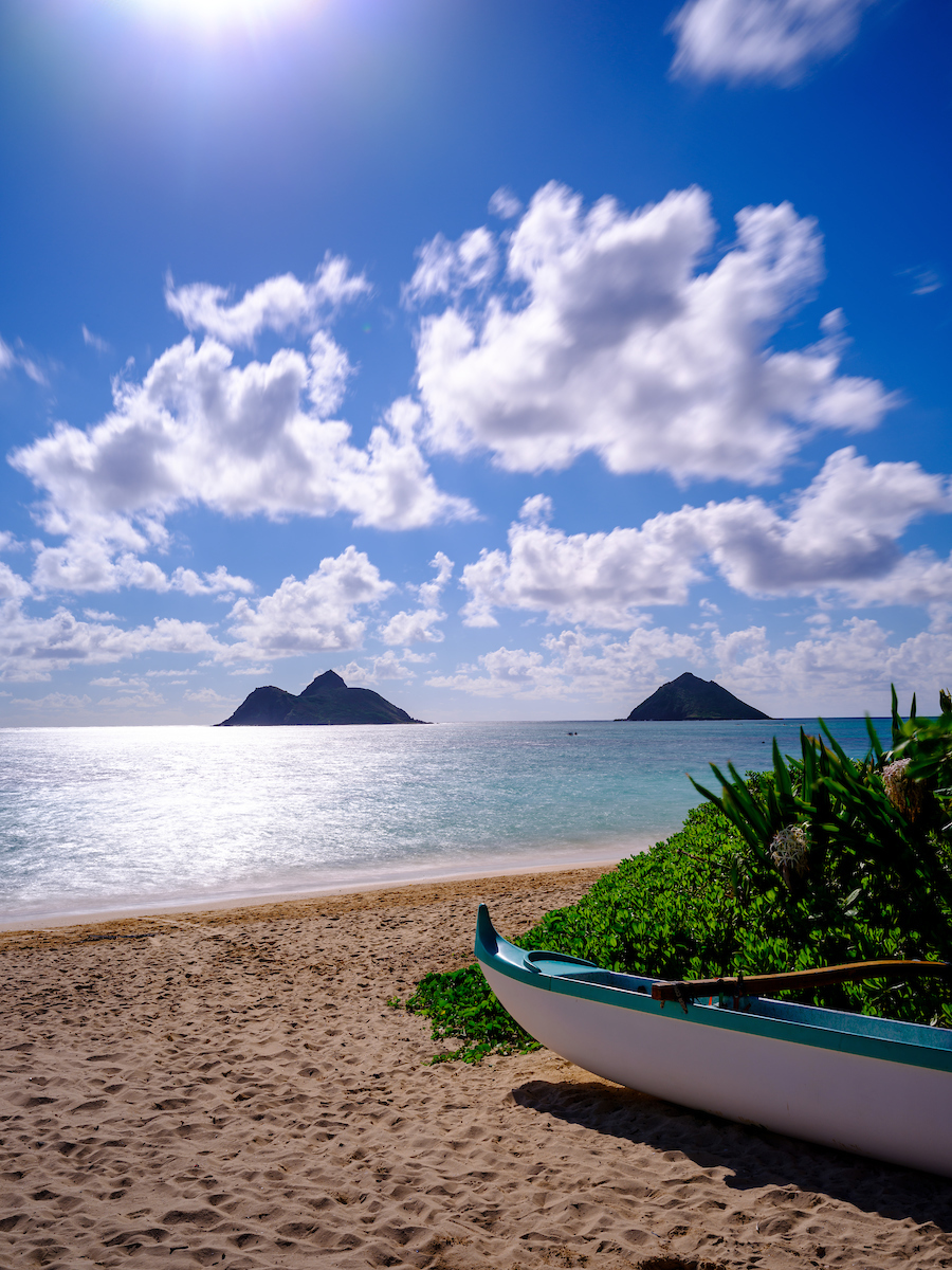 Happy #AlohaFriday from Lanikai!☀️