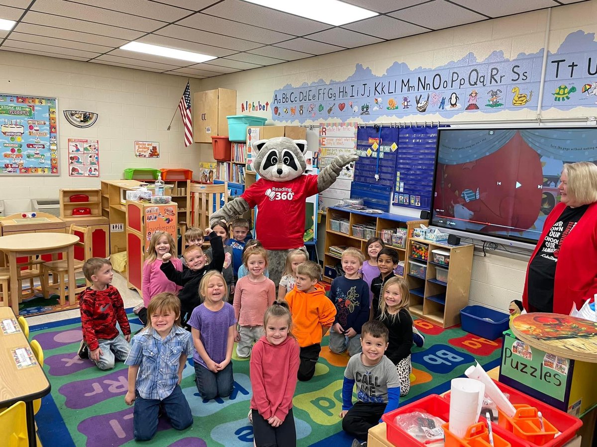 TNedu's tweet photo. Thank you, Tennessee, for celebrating March Literacy Month with us and learning how to help ensure every student in our state has the skills and resources to become a strong reader. #TNReadingforAll #ReadLikeRiley https://t.co/Cgy7ssfEPe