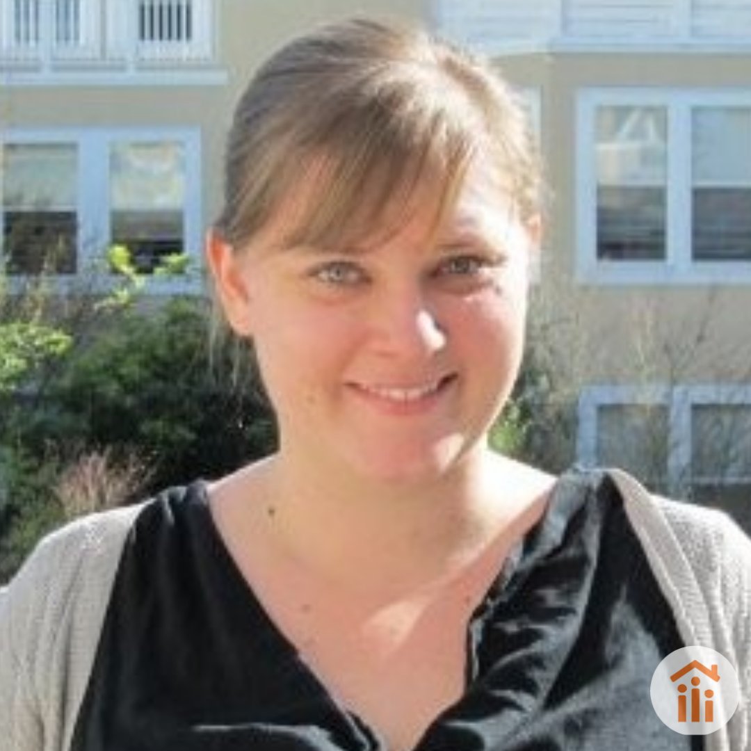 Welcome to Day 5 of the HamFam LeadHERship Series, where we highlight the amazing women from our Leadership Team to finish off the final week of Women's Herstory Month. Today we highlight our incredible Transitional Housing Director, Joscelyn Meador.