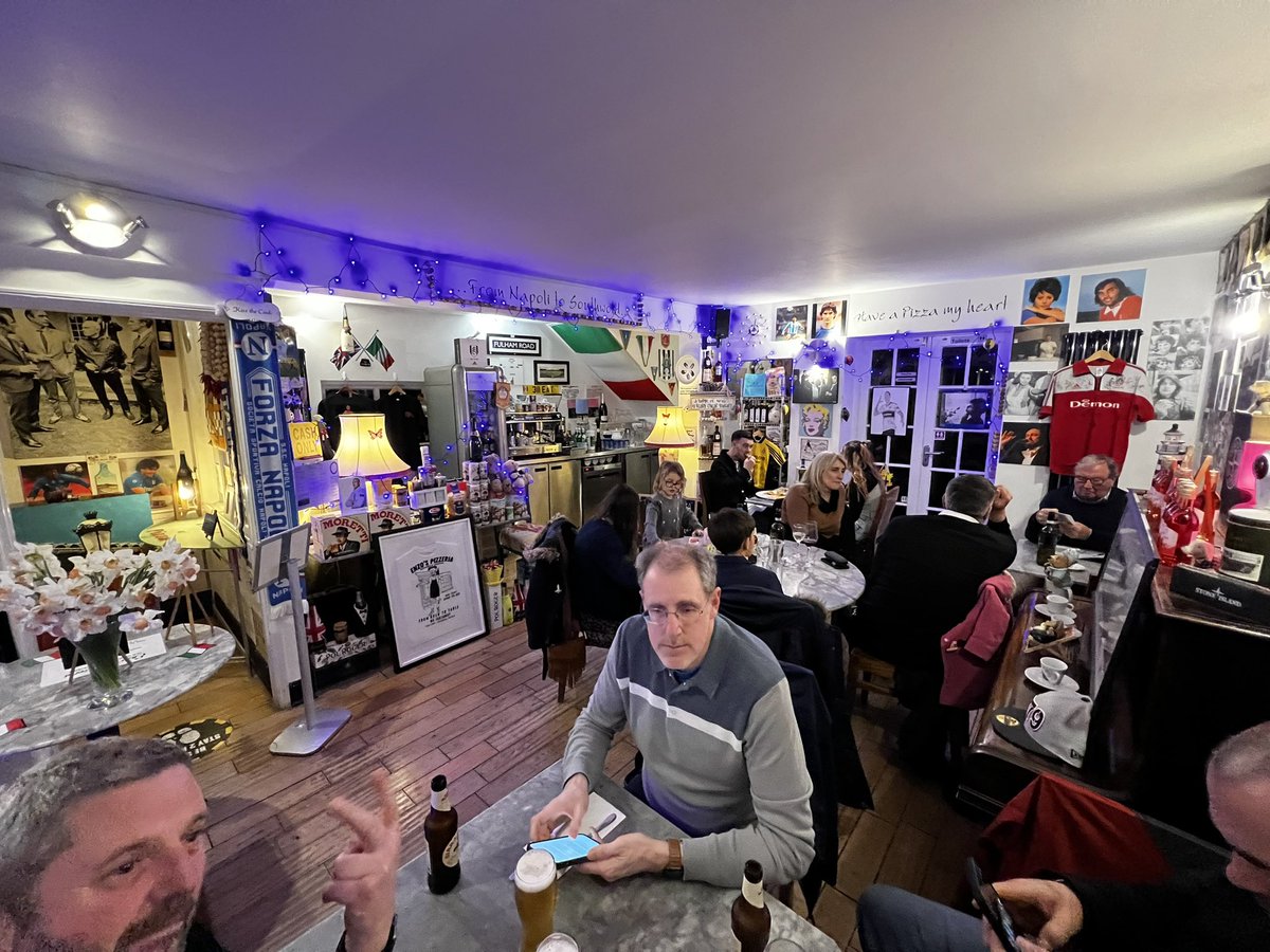 TimScott1969's tweet image. Managed to get a table at the wonderful Enzo’s pizza, Southwold #fourjeets