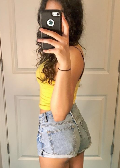 LiaQueen92's tweet photo. Nouvelle sur twitter 💙
Follow + Like + Rt pour une nude gratuite 💙
(Tarifs en dm) 🔞 https://t.co/F1LxJw3pfv
