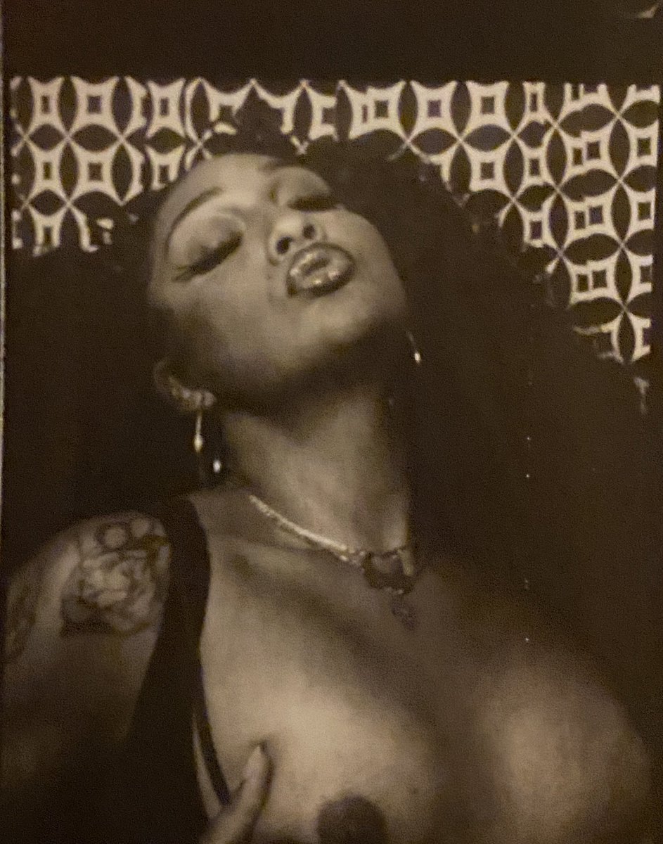 bigbaydavis's tweet image. I love a lil photo booth