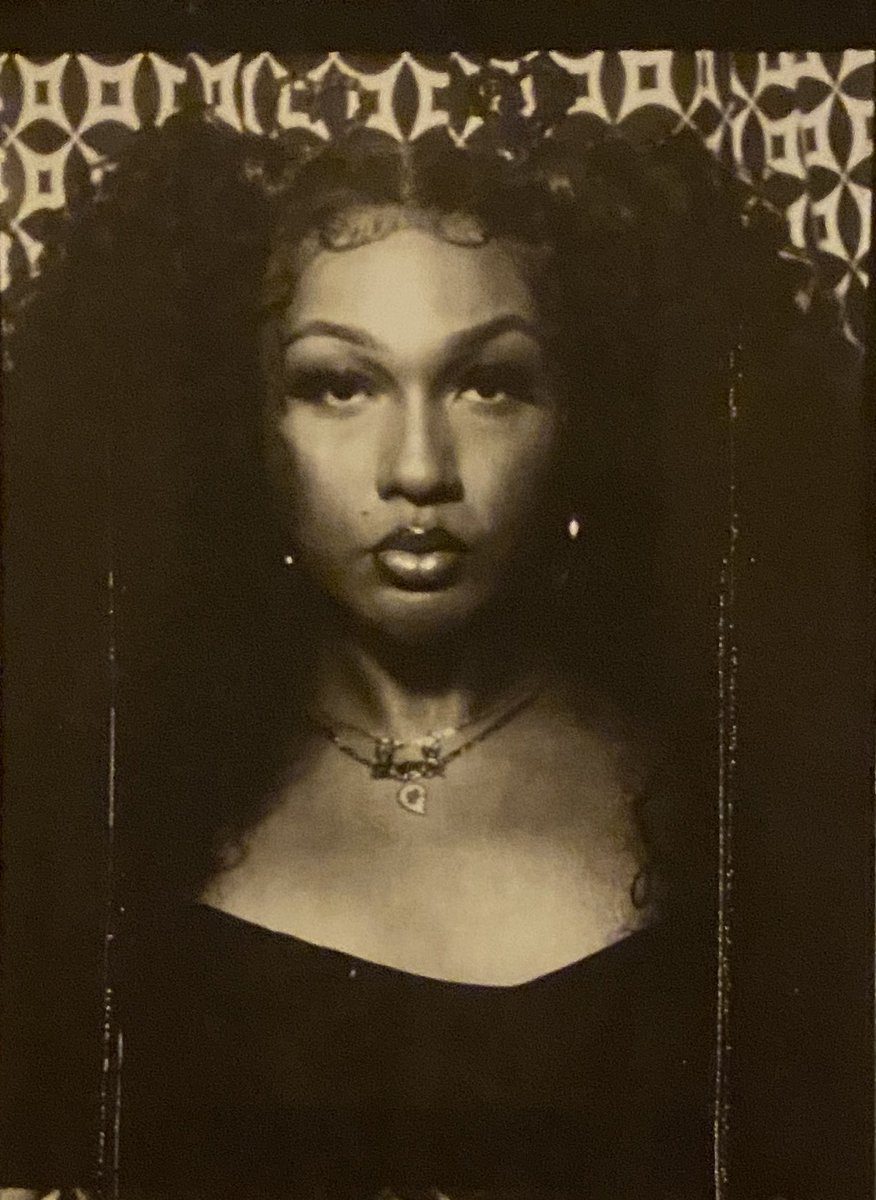 bigbaydavis's tweet image. I love a lil photo booth