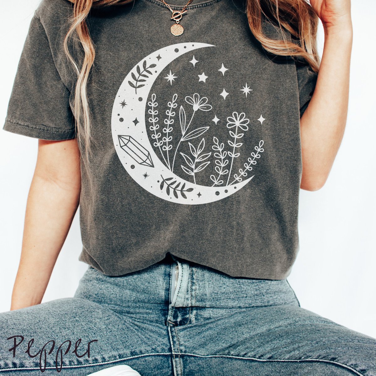 Harvest your inner celestial vibe.
shop here>>>>
etsy.com/listing/143623…

#bohoshirt 
#etsy 
#etsyseller 
#etsyshop 
#etsyshopowner 
#etsyshopownersofinstagram 
#graphicshirts 
#vscogirl 
#cottagecore 
#cottagecoreaesthetic 
#astrologyshirt
#astrologicalshirt