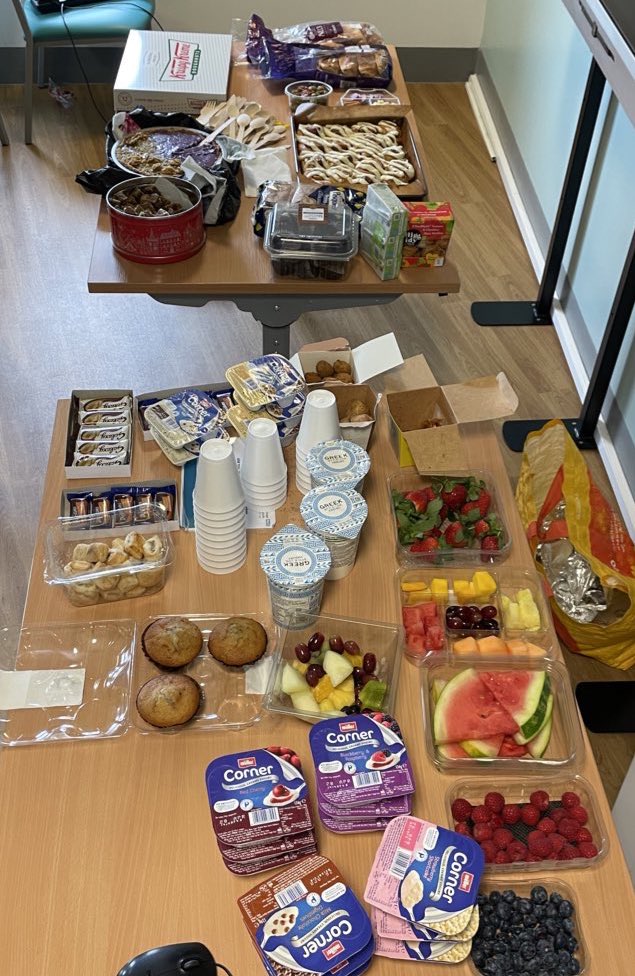 BHRUT Children’s ED 💙 (@ced_bhrut) on Twitter photo This morning we had our first face to face cross site team meeting in 3 years! Learning, reflecting, team building, socialising and brunching! <a href="/MelissaTownson1/">Melissa Townson 💙</a> @AngloGerian <a href="/CathwennWenn/">Cathy wenn</a> <a href="/Nutnutdaniella/">#MyNameIs Daniella</a> <a href="/PlayinNHS/">ⓅⓁⒶⓎ ⓈⓅⒺⒸⒾⒶⓁⒾⓈⓉ 🌈💙</a> This morning we had our first face to face cross site team meeting in 3 years! Learning, reflecting, team building, socialising and brunching! <a href="/MelissaTownson1/">Melissa Townson 💙</a> @AngloGerian <a href="/CathwennWenn/">Cathy wenn</a> <a href="/Nutnutdaniella/">#MyNameIs Daniella</a> <a href="/PlayinNHS/">ⓅⓁⒶⓎ ⓈⓅⒺⒸⒾⒶⓁⒾⓈⓉ 🌈💙</a>