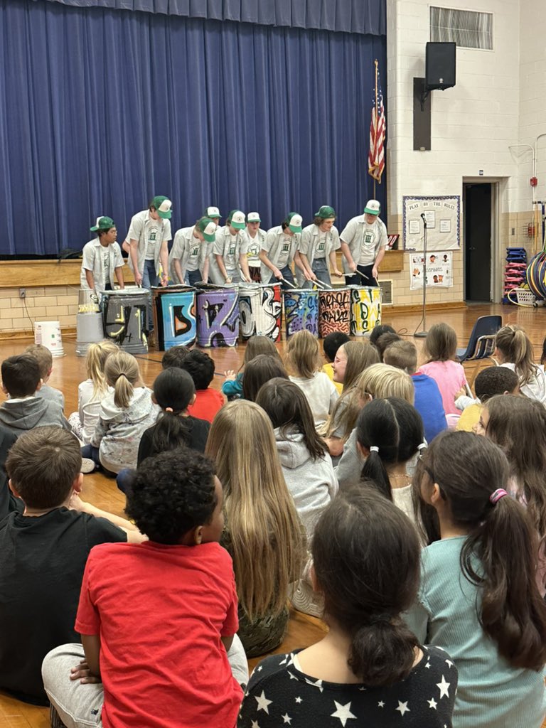 Between our STEM egg drop and the St. Ed’s Trash Talkers…we’ve had the best last day before break! #secondgrade @ParmaPark