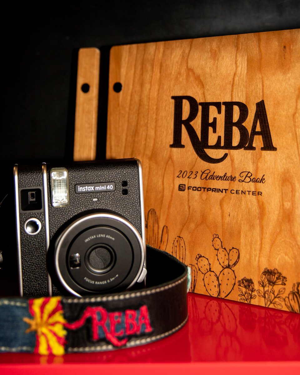 MMCenter_PHX's tweet photo. Thank you for bringing the Fancy to Footprint Center, @reba! ❤️

To commemorate Reba’s stop at our home, we gifted her a custom adventure book and Polaroid camera &amp; strap so she can capture her favorite travel memories! 📸 https://t.co/fjYenqZQ6t