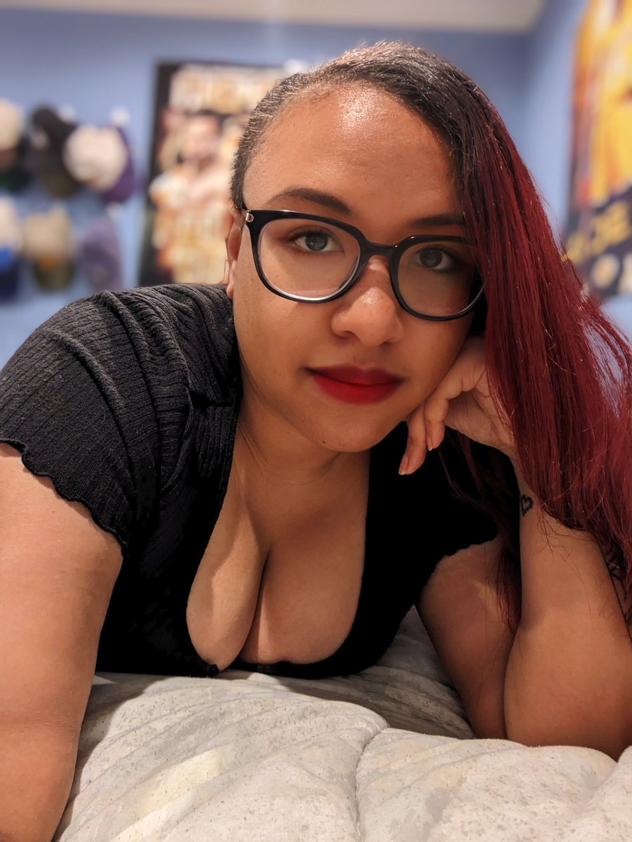SqueeeQueenVT's tweet photo. #TransDayOfVisibility

You are cute and gorgeous 😘 from this Enby right here!💋💋💋 https://t.co/JzYscWWbCw