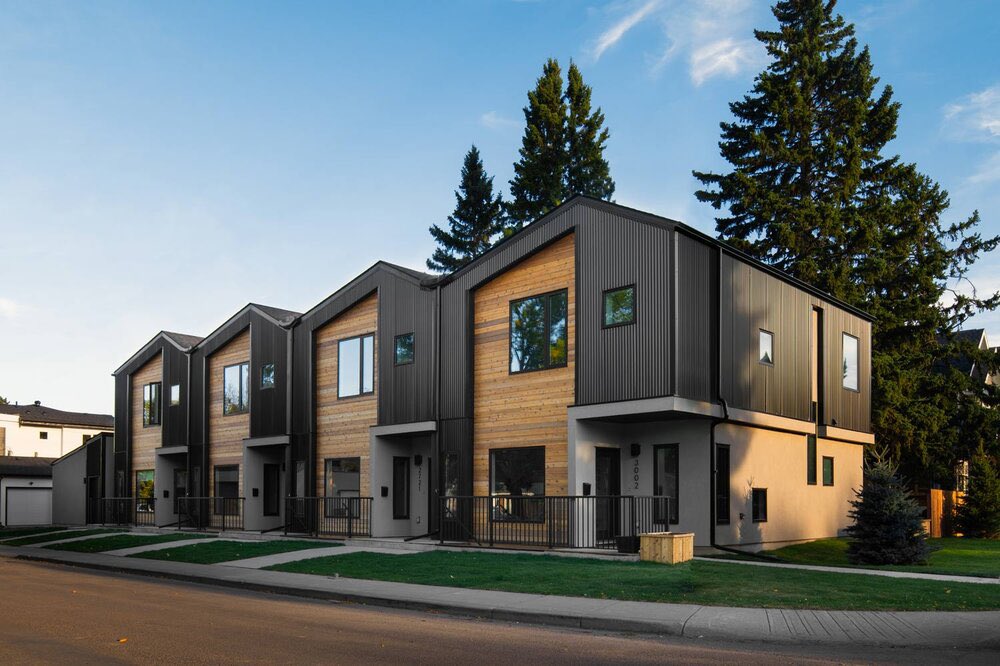 AlkarimDevani tweet media