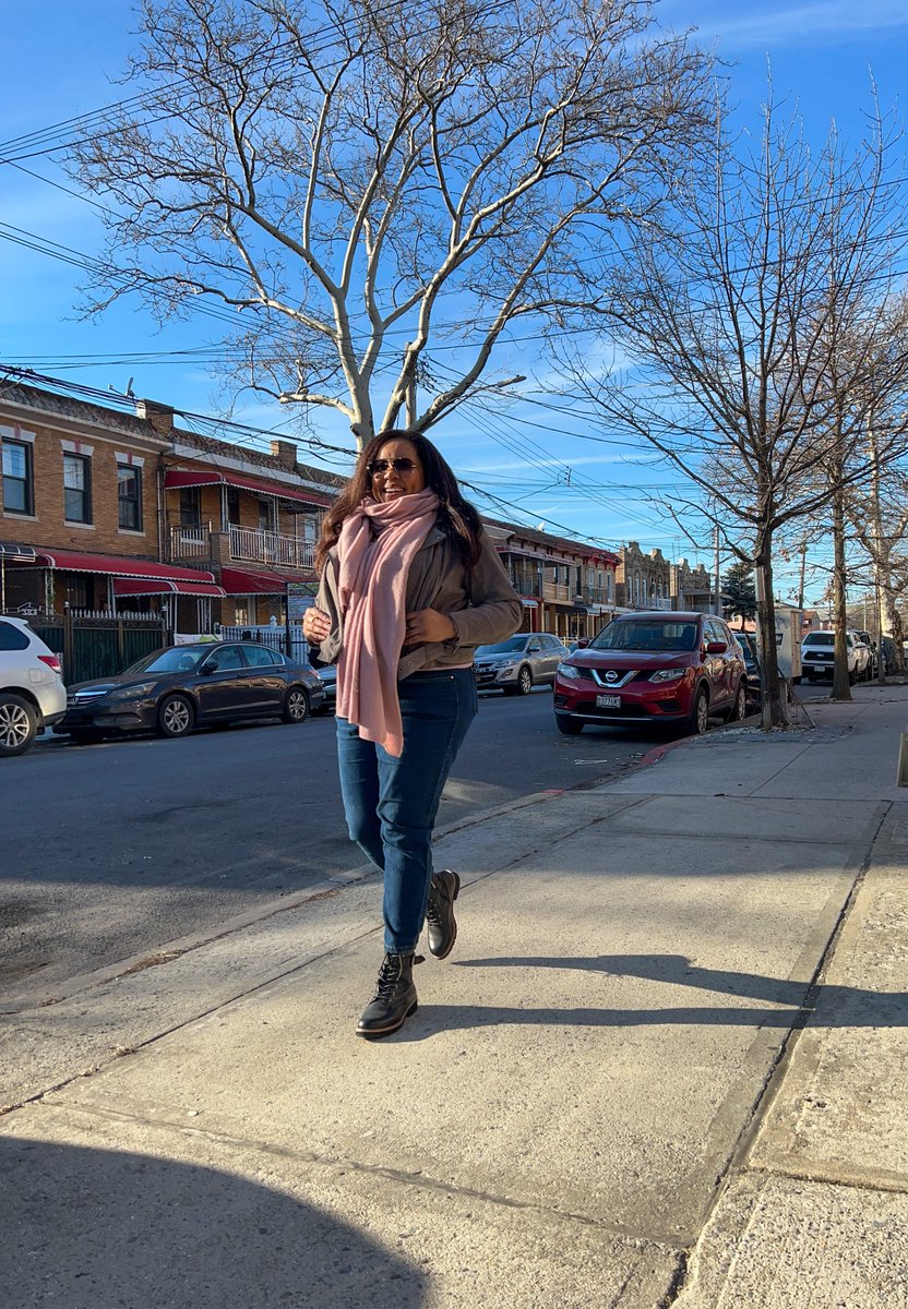 patranila's tweet image. Cheers to two days off! #WeekendNotes  
thepatranilaproject.com/weekend-notes-…