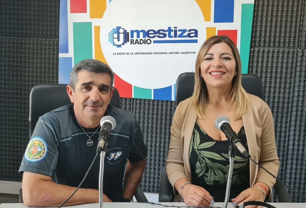 CrisCoronelOk's tweet photo. Nuestro homenaje a aquellos que lucharon con valor en defensa de nuestra soberanía.

🇦🇷En programa especial, entrevistamos a Carlos Orsini, Presidente del Centro de Veteranos de Guerra "Héroes de Malvinas" de #FlorencioVarela

⤵️Luego de hacer  un repaso, https://t.co/47iPgz64mX