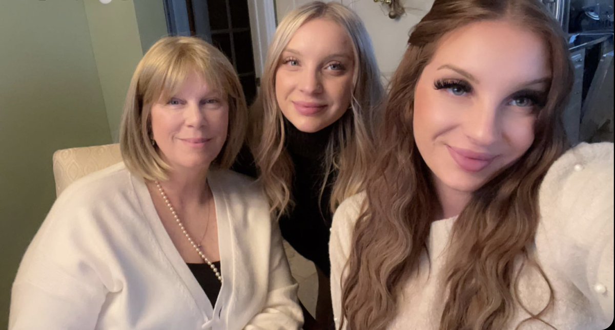 Ms.Burri tweet media