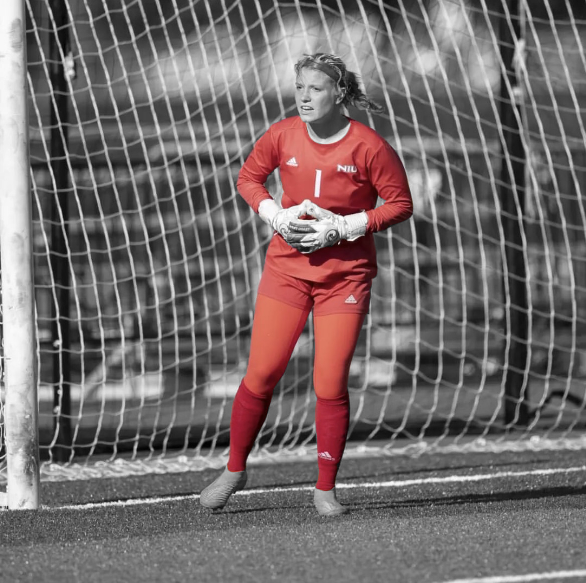 𝗢𝗻 𝗙𝗿𝗶𝗱𝗮𝘆𝘀, 𝘄𝗲 𝘄𝗲𝗮𝗿 𝗥𝗲𝗱 🔴